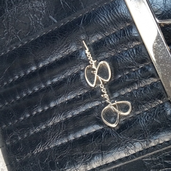 🍀🍒 Jessica Simpson Kisslock Black Clutch - Picture 4 of 5